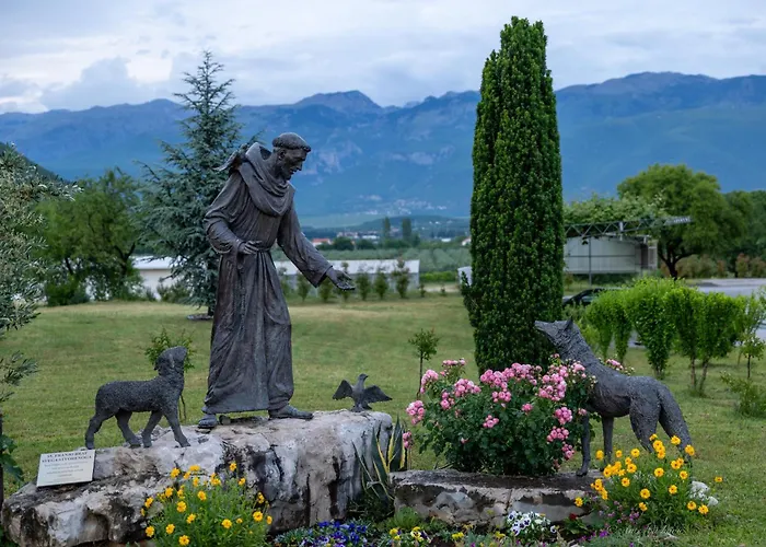 Paxa Dola - Jeka Tisine Hotel 3*